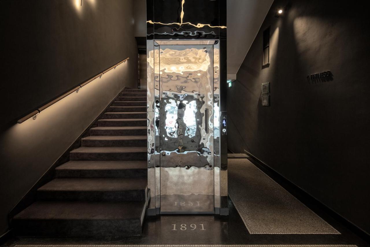 The Manes Boutique Hotel Prague Exterior photo